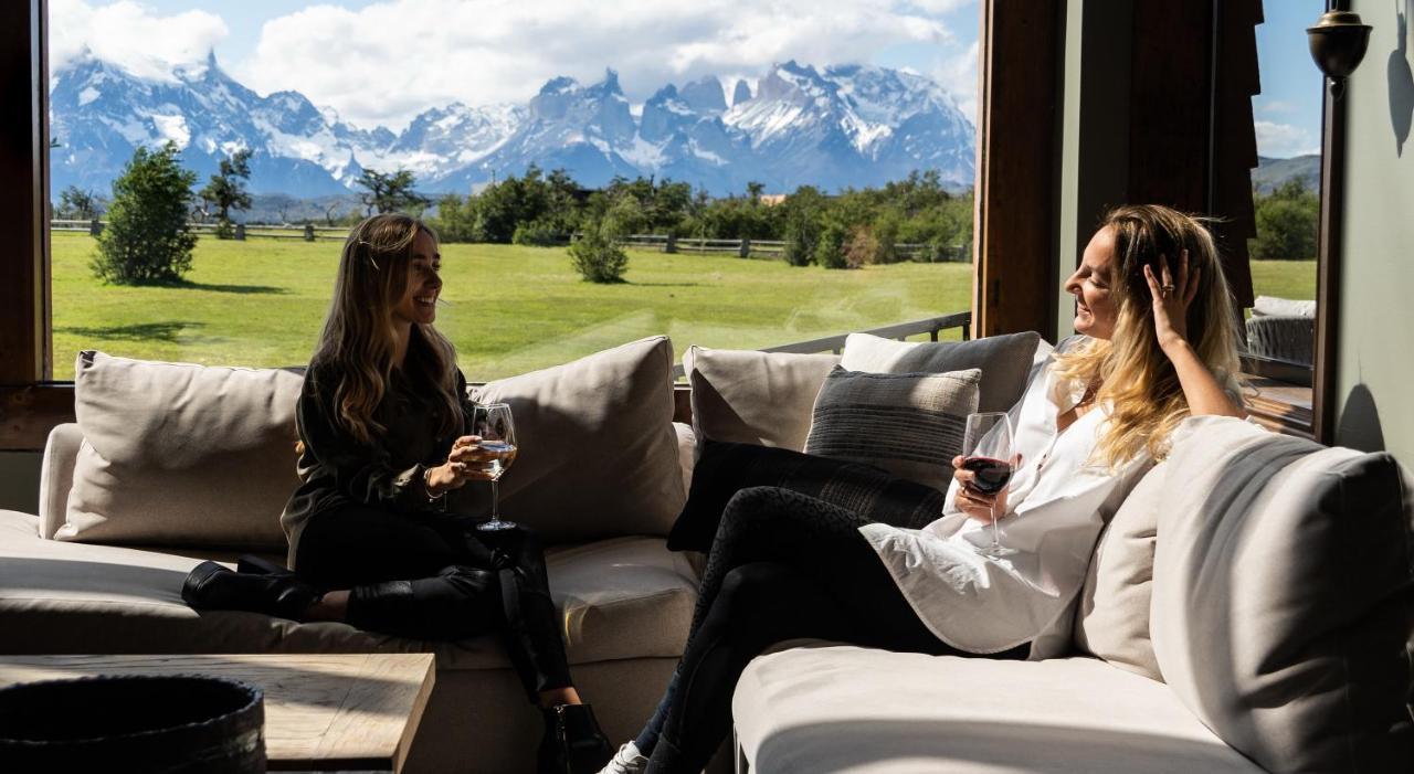 Rio Serrano Hotel + Spa Torres del Paine National Park Eksteriør billede