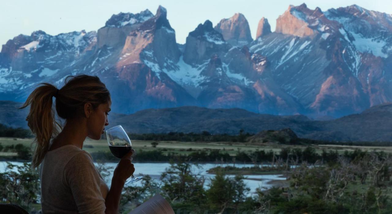 Rio Serrano Hotel + Spa Torres del Paine National Park Eksteriør billede