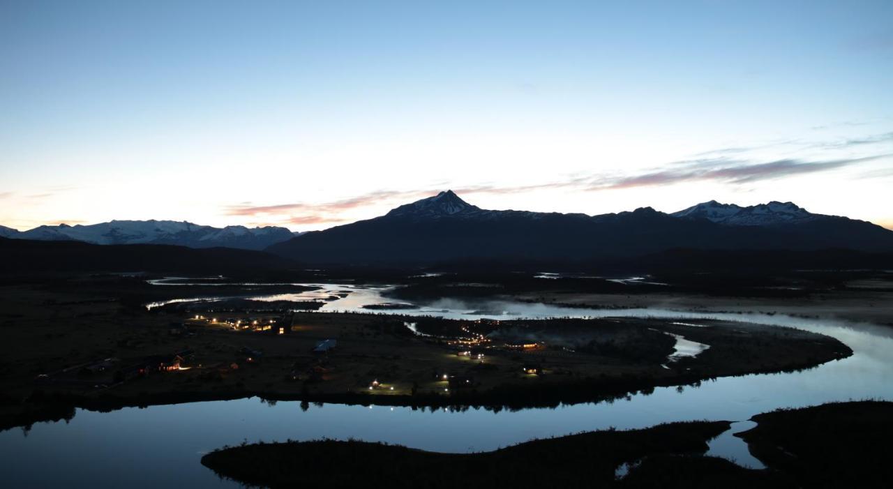 Rio Serrano Hotel + Spa Torres del Paine National Park Eksteriør billede